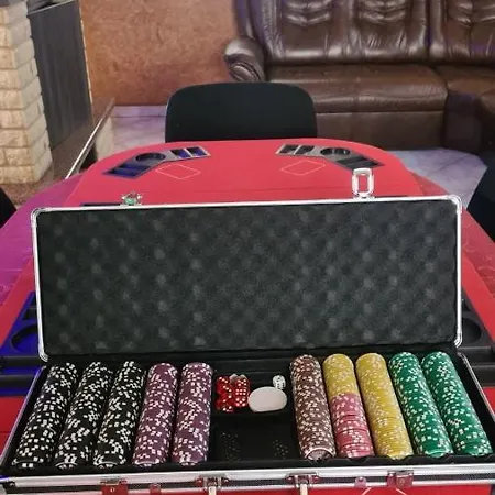 Joker Party House -